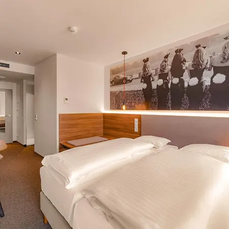 Zuendwerk - * Strasshof an der Nordbahn