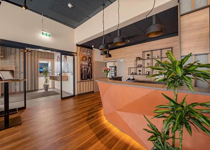 Zuendwerk - * Strasshof an der Nordbahn